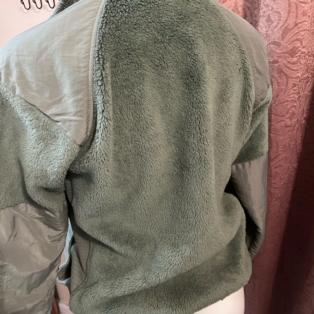 Fleece Jacket. - image 7